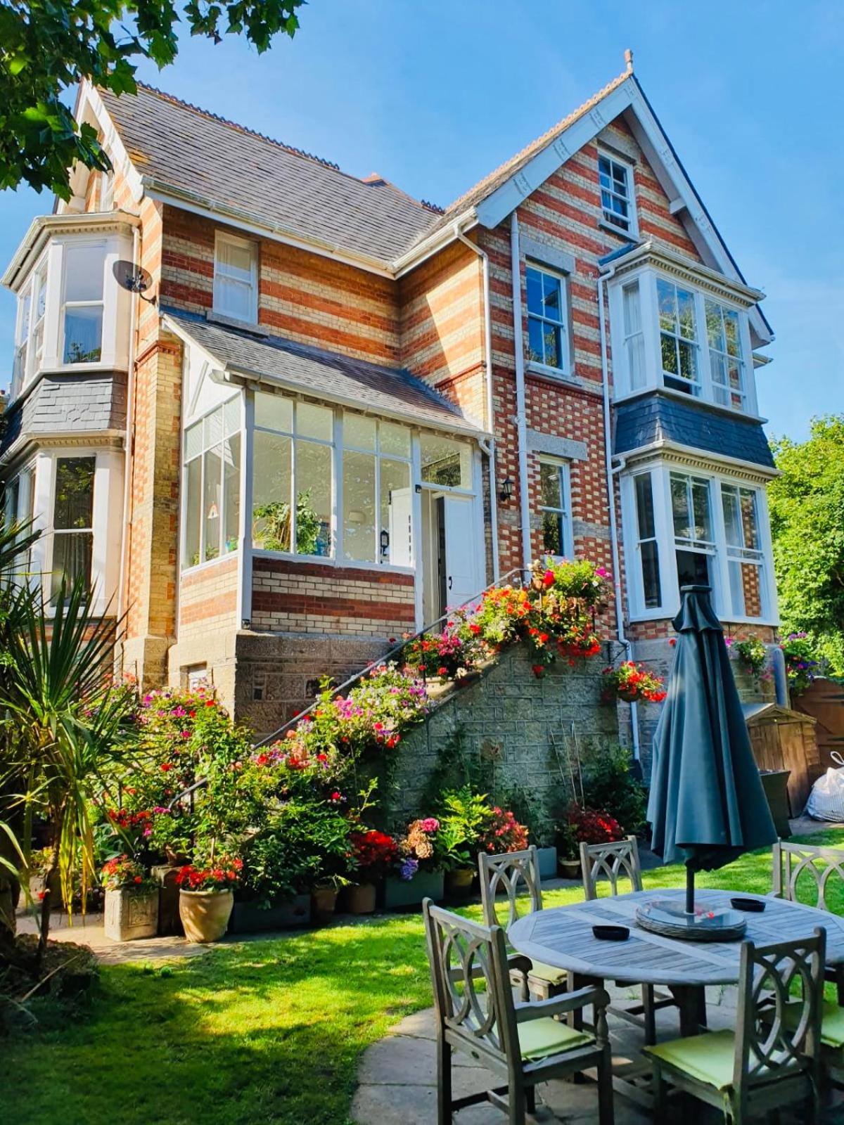 Holbein House Bed & Breakfast Penzance Exterior photo